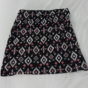 Derek Heart fitted geometric design skirt